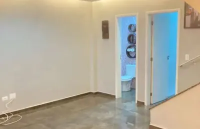 Vendo sobrado geminado, 03 dormitórios, campo grande, santos