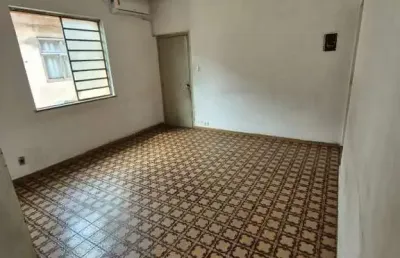 Vendo apartamento para reforma com 3 dormitórios no macuco em santos