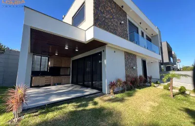 Casa com 3 quartos à venda na Rua da Quaresmeira Roxa, 56, Cachoeira do Bom Jesus, Florianópolis