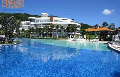 Apartamento com 2 quartos para alugar na Av Luiz B Piazza, 4413, Cachoeira do Bom Jesus, Florianópolis