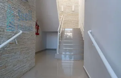 Apartamento em indaiatuba-boa localização-colégio progresso-vago-piso porcelanato-2 dormitórios-cozinha americana planejada-1 vaga-valor r$420.000,00.
