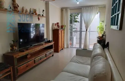 Sobrado boa localização-vila vila teixeira-(iapi),reformado-sol da manhã-próximo ao shopping unimart-3 quartos-piscina-sacada-valor r$500.000,00.