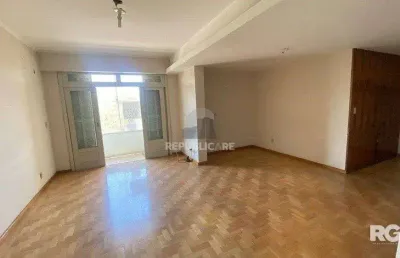 Apartamento à venda no bairro farroupilha com 160 m² e 3 dormitórios/quartos disponíveis