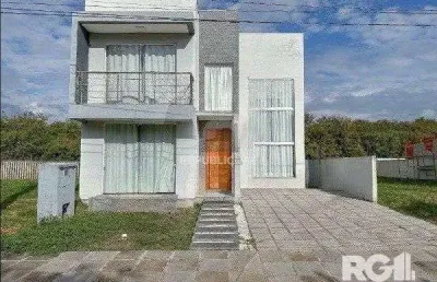 Casa com 2 quartos à venda na Rua Tenente Mário Telles Ferreira, 200, Tarumã, Viamão