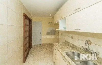 Apartamento à venda no bairro petrópolis com 3 dormitórios e área de 104 m²