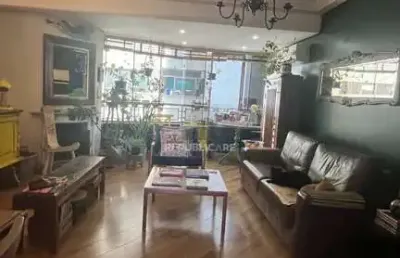 Apartamento com 03 dormitórios, living para 02 ambientes, bairro jardim botanico