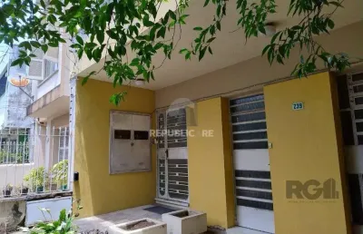 Casa residencial à venda no bairro rio branco com 230 m² e 2 dormitórios.