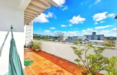 Cobertura com 3 dormitórios, 1 vaga de garagem no bairro teresópolis