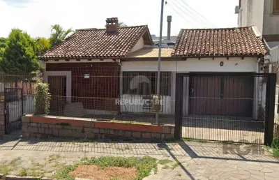 Casa residencial à venda no bairro partenon com 156 m² e 3 dormitórios/quartos.