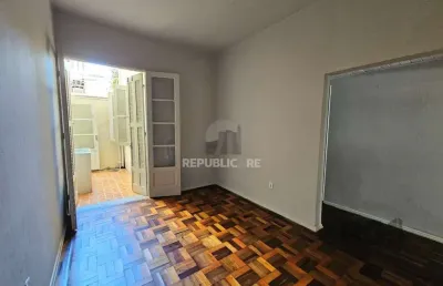Apartamento 2 dormitórios à venda cidade baixa porto alegre/rs