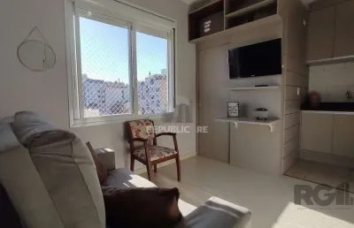 Apartamento à venda na cidade baixa com 28m² e 1 dormitórios/quartos disponíveis.