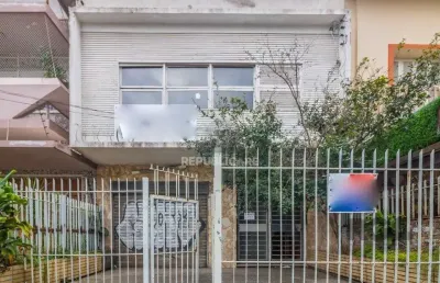 Casa residencial à venda no bairro farroupilha com 116 m² e 5 dormitórios/quartos.