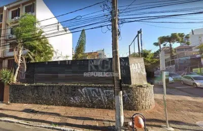 Terreno à venda no bairro petrópolis com 0 dormitórios/quartos e área disponível.
