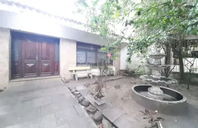 Casa residencial à venda no bairro floresta com 5 dormitórios e 390 m² de área útil.
