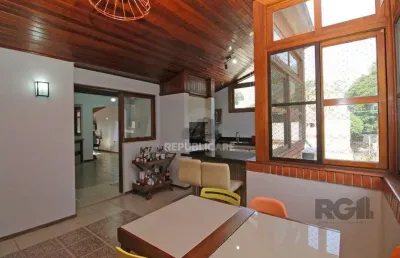Cobertura à venda no bairro petrópolis com 110m² e 3 dormitórios/quartos disponíveis