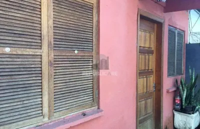 Casa residencial à venda com 3 dormitórios no bairro cristal e área de 45 m².