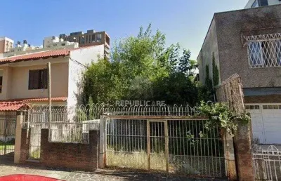 Terreno para venda no bairro menino deus com 0 dormitórios/quartos e área disponível.