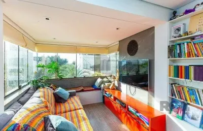 Apartamento à venda no moinhos de vento, 90m² com 2 dormitórios/quartos disponíveis.
