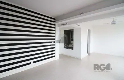 Venda apartamento 3 quartos,  no bairro moinhos de vento com 2 banheiros, 1 lava