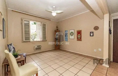 Apartamento à venda no bairro auxiliadora com 95 m² e 3 dormitórios/quartos.