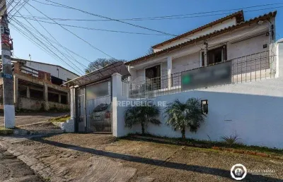 Casa residencial à venda no bairro cristal com 5 dormitórios/quartos e 238 m².