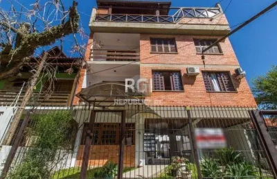 Cobertura à venda no bairro são sebastião com 170 m² e 3 dormitórios/quartos.