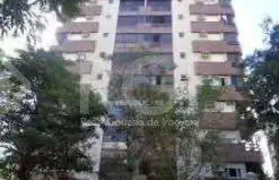 Apartamento à venda no centro histórico com 3 dormitórios e 104 m² de área útil