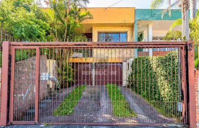 Casa residencial com 165 m², 3 dormitórios/quartos à venda no bairro partenon