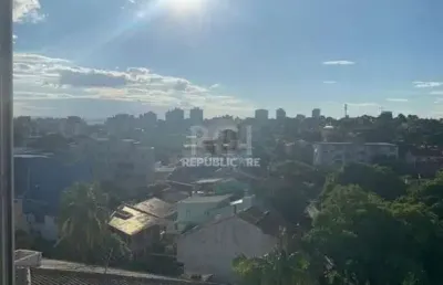 Apartamento à venda no bairro cristal com 63 m² e 2 dormitórios/quartos disponível.