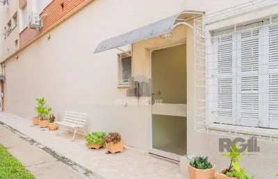Apartamento à venda no bairro camaquã com 48 m² e 1 dormitório/quartos disponíveis.