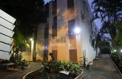 Apartamento para comprar  com 1 dormitório , 62 m²  - rio branco - porto alegre