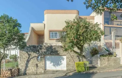 Casa residencial à venda no bairro teresópolis com 400 m² e 4 dormitórios/quartos.