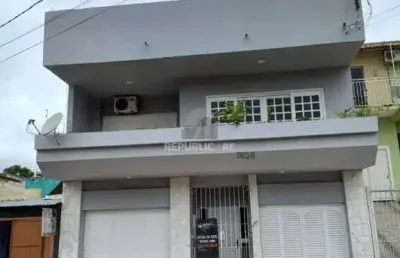 Casa residencial à venda com 240 m² no bairro fluminense e 3 dormitórios/quartos.
