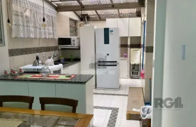 Apartamento à venda no bairro praia de belas com 59 m² e 2 dormitórios/quartos.