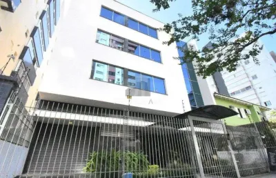 Ponto comercial/loja à venda no menino deus com 324 m² de área útil disponível