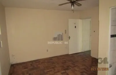 Apartamento à venda no bairro petrópolis com 38 m² e 1 dormitório/quarto disponível.