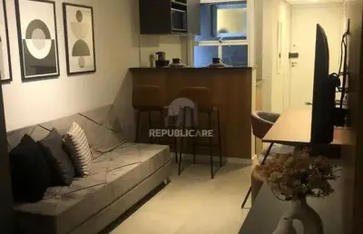 Apartamento à venda no centro histórico com 30 m² e 1 dormitórios/quartos disponível.