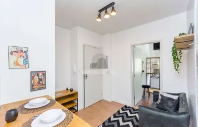 Apartamento com 1 quarto à venda na Avenida Borges de Medeiros, 417, Centro Histórico, Porto Alegre