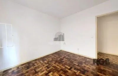 Apartamento à venda com 38m², 1 dormitório/quartos no bairro rio branco.
