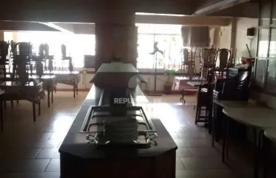 Ponto comercial à venda na Avenida Osvaldo Aranha, 226, Bom Fim, Porto Alegre