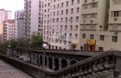 Terreno à venda na Avenida Borges de Medeiros, 865, Centro, Porto Alegre