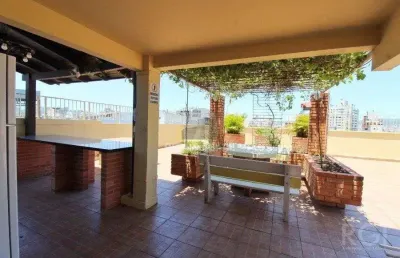 Apartamento à venda no centro histórico com 73m² e 2 dormitórios/quartos disponíveis