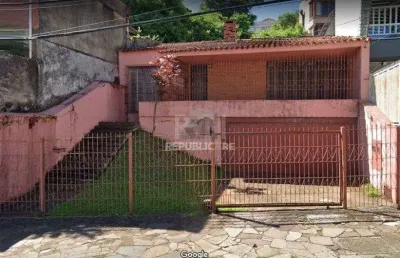 Casa residencial à venda no menino deus com 204 m² e 3 dormitórios/quartos.