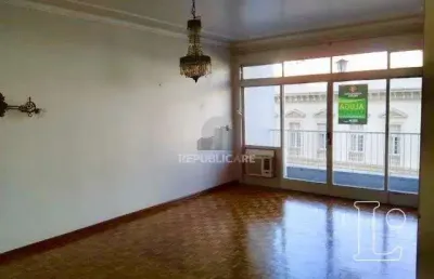 Apartamento à venda no centro histórico com 153 m² e 3 dormitórios/quartos disponíveis