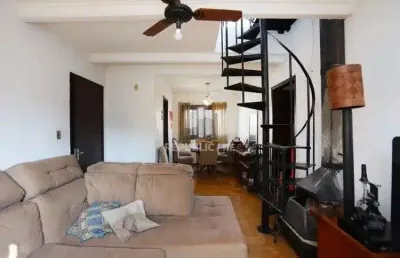 Vende-se ampla cobertura 3 quartos com vaga, lareira e churrasqueira - 175m² - a