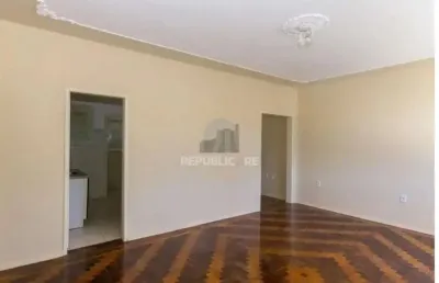 Apartamento com 2 quartos à venda na Rua Ramiro Barcelos, 1522, Independência, Porto Alegre