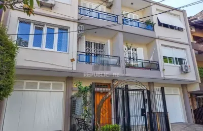 Apartamento à venda no bairro rio branco com 84 m² e 2 dormitórios/quartos disponíveis.