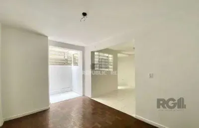 Apartamento à venda no bairro praia de belas com 67m² e 2 dormitórios/quartos.
