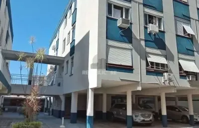 Apartamento à venda no bairro azenha com 58 m² e 2 dormitórios/quartos disponíveis.