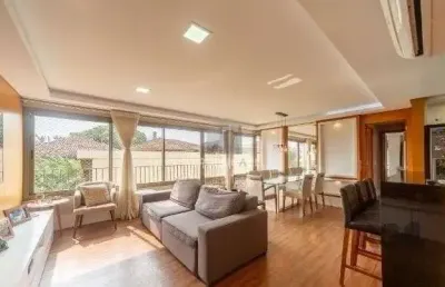 Apartamento à venda com 104 m² e 3 dormitórios no bairro cavalhada